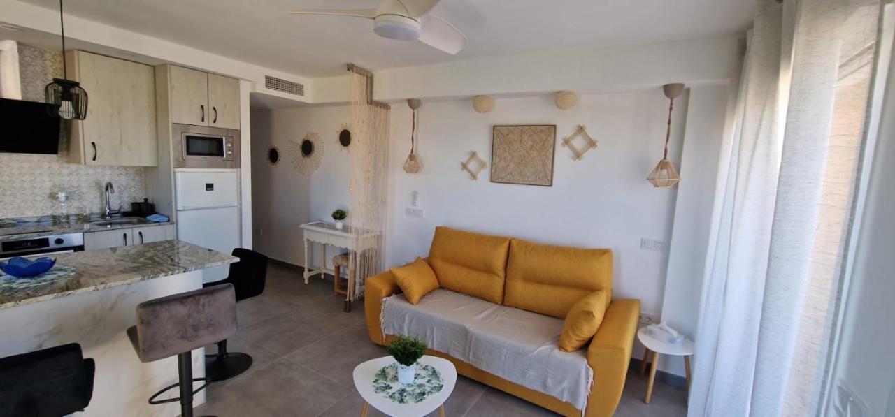 Acogedor,Apartamento.Piscina, Vistas, Terraza Benalmádena Buitenkant foto